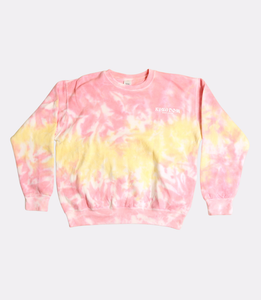 Made from a cotton polyester blend, this crewneck is the softest addition your closet. These hand-dyed color combinations provide the perfect statement and incredible softness.